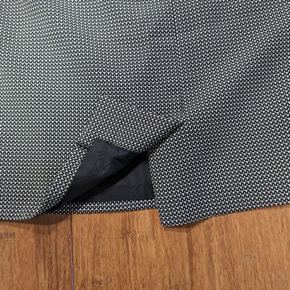 Kasper Black/White Print Pencil Skirt - Picture 8 of 9